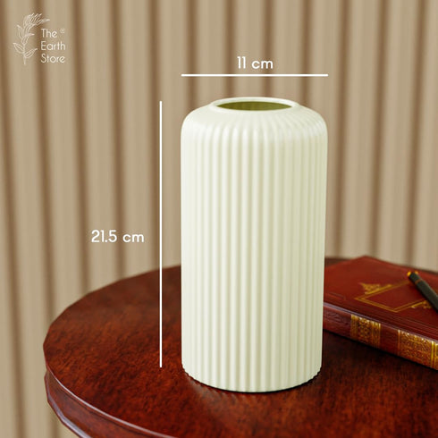 Cream Fringe Ceramic Vase - The Earth Store - Vase